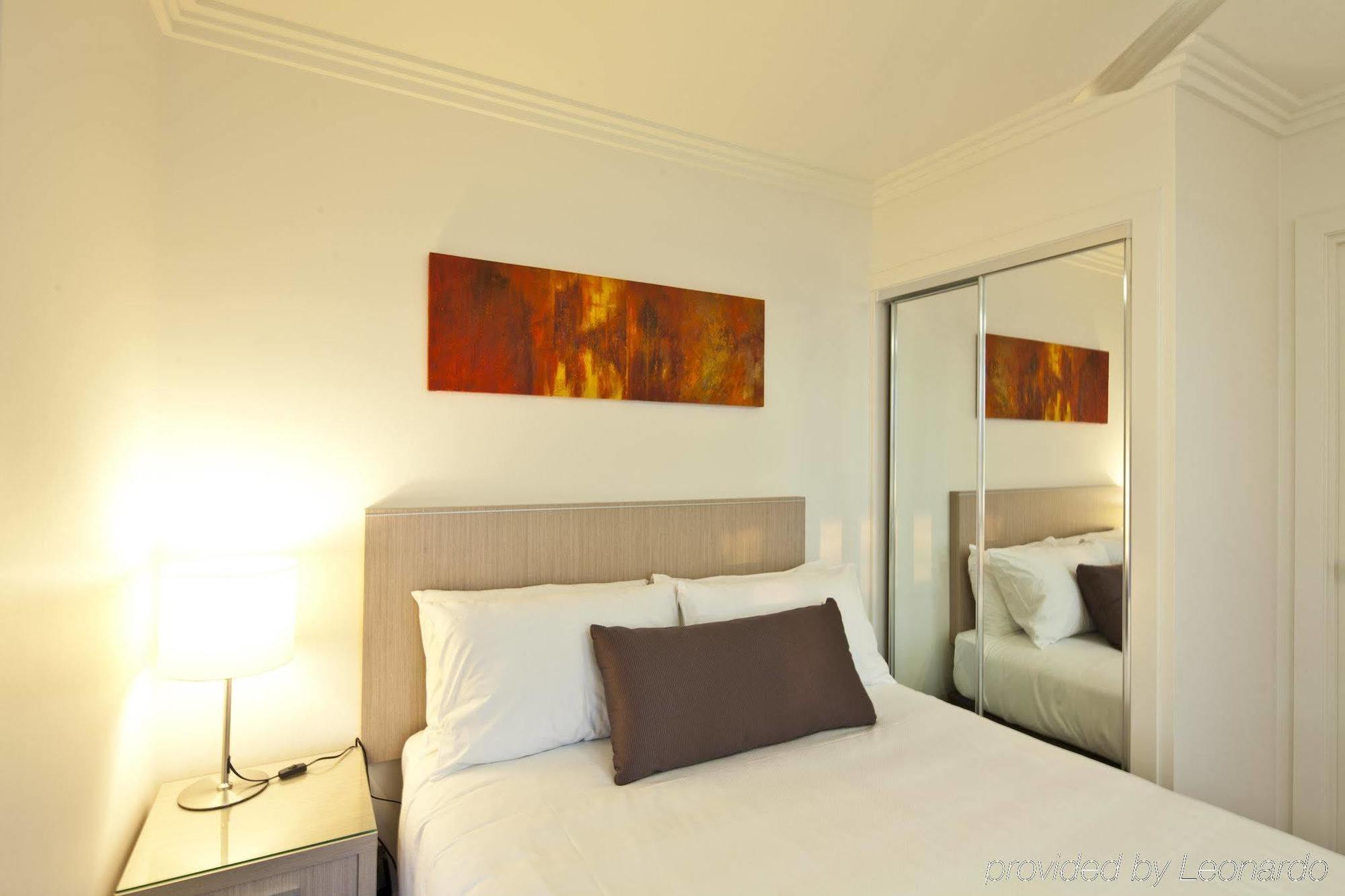 เควสต์ เซาท์บริสเบน Aparthotel ห้อง รูปภาพ